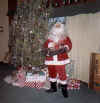 santa.jpg (45534 bytes)